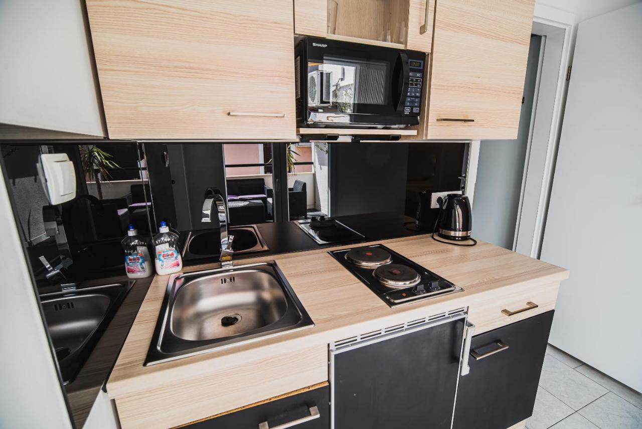 Downtown Park Apartments With Balcony Vodice Bagian luar foto