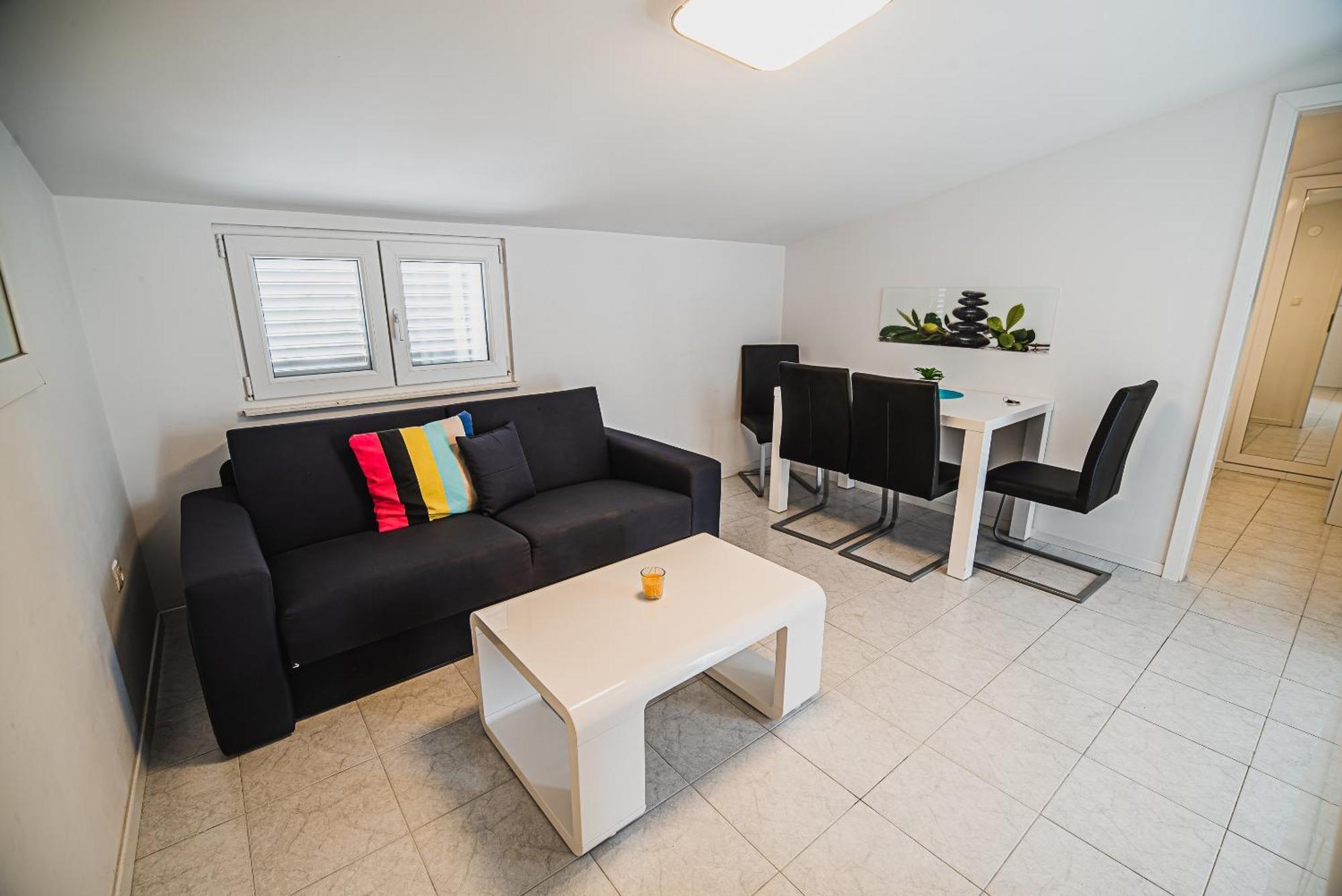Downtown Park Apartments With Balcony Vodice Ruang foto